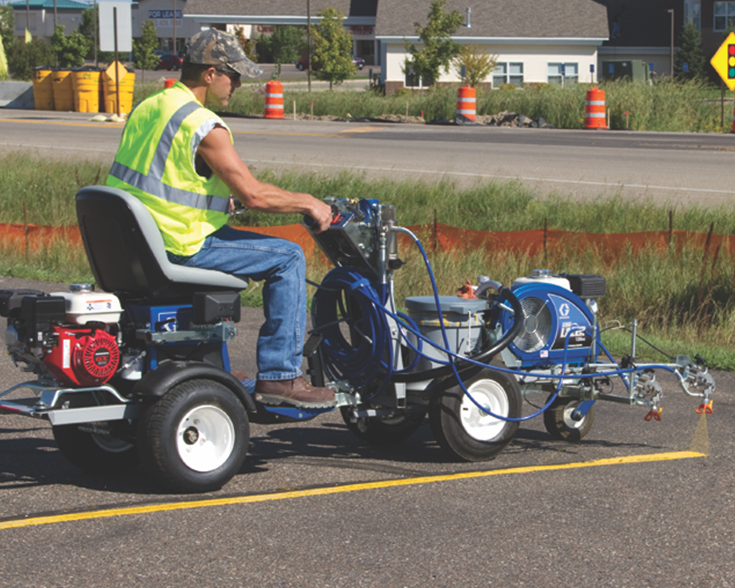 Road marking machine dealers in Noida